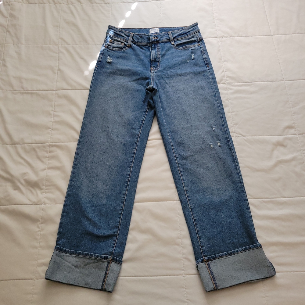 Cuffed Wide Leg Distressed Denim Jean Size 6 Like New - Picture 1 of 8